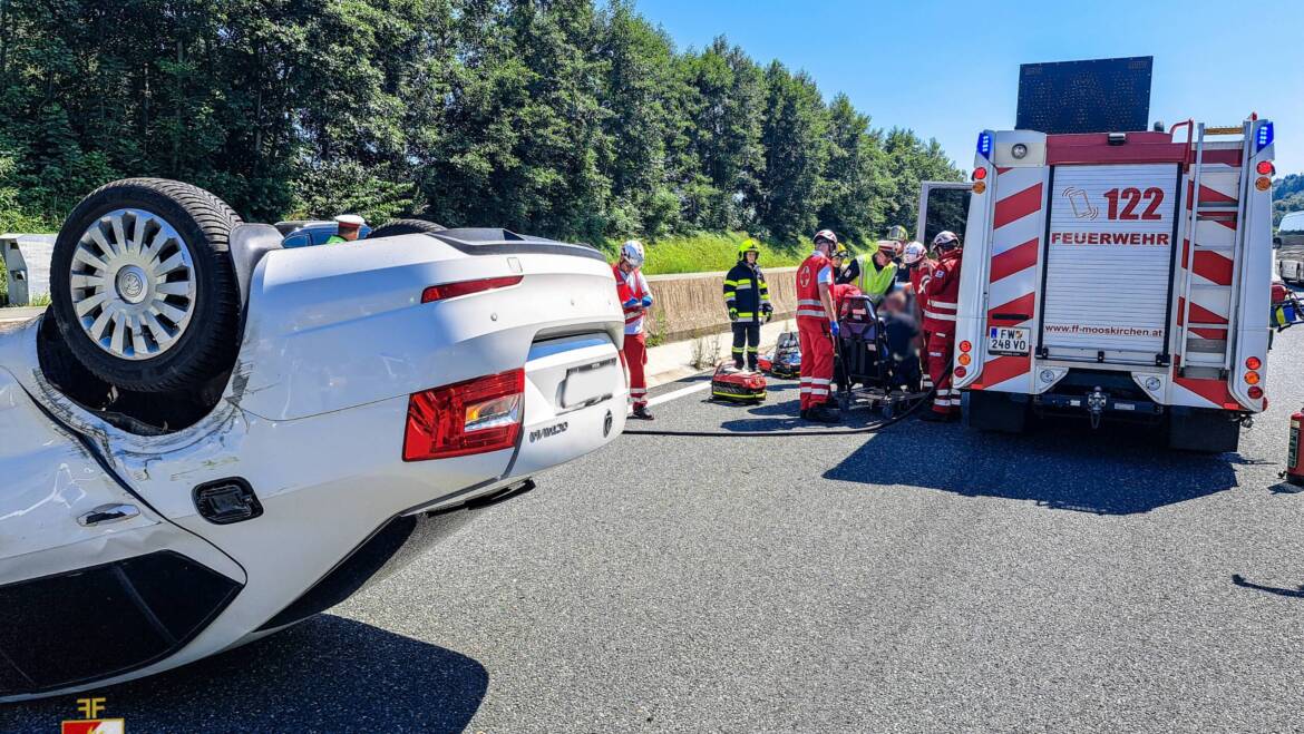 Verkehrsunfall mit Menschenrettung auf der A2!